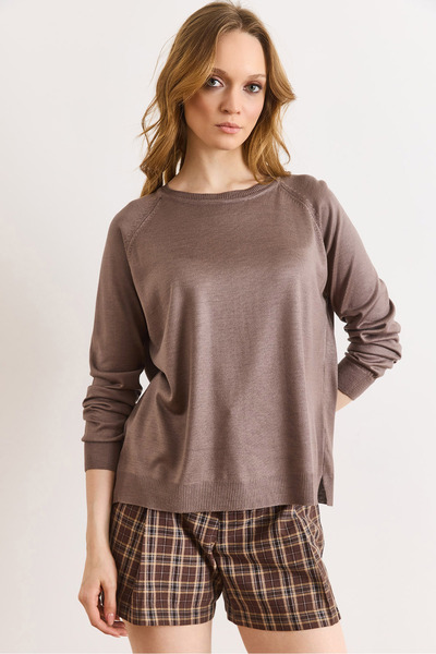 Olalook Women's Mink Raglan Sleeve Mercerized Thin Flowy Sweater Kzk-19001100