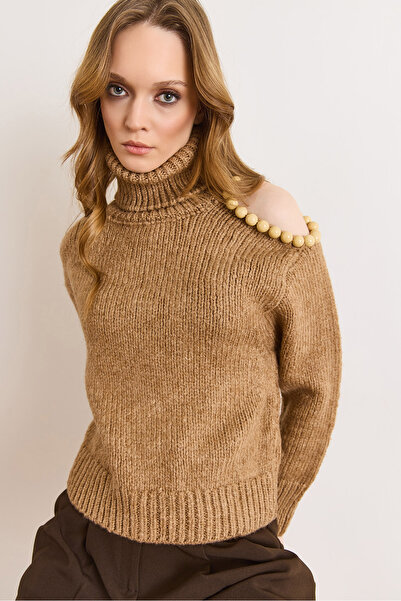 Olalook Women's Camel One-Shoulder Low-Cut Thick Knit Sweater with Accessorie...