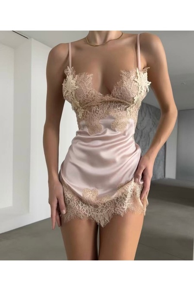 Luneya Dantel Detaylı Saten Gecelik