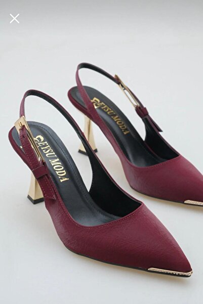 yezy shoes Thin Heeled Stiletto with Metal Accessory Detail