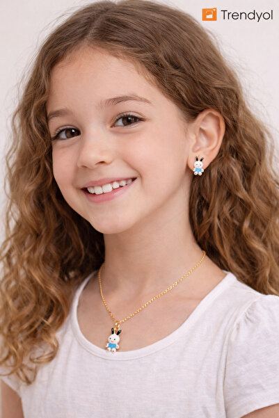 PULİNİN DÜKKANI Muzzleverse Tavşan Figürlü Çocuk Küpe ve Kolye Seti – Sevimli...