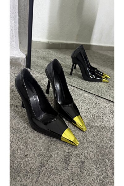 MYVOLANTE Black Patent Leather Women's Gold Detail Heeled Stiletto