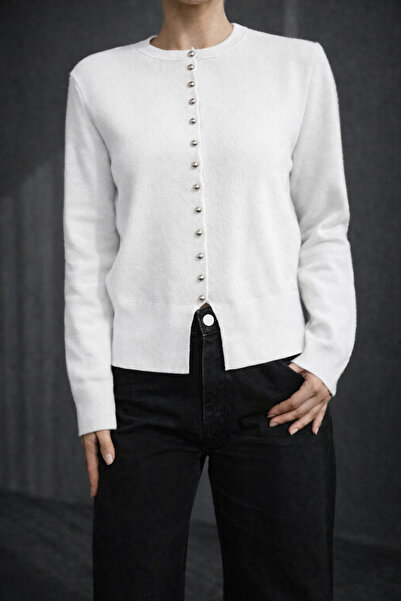 NURCAN KESKİN STORE White Manche Gold Button Cardigan