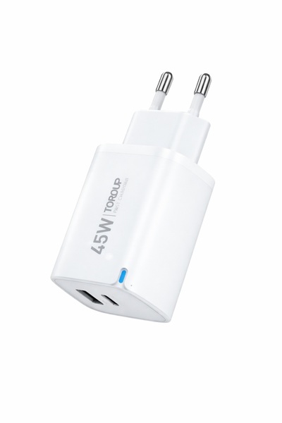 Toroup PD 45W Dual Port Fast Charger – USB-C & USB-A, LED, White