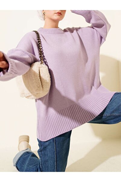 Burcia تونيك تريكو بمظهر ريبانا