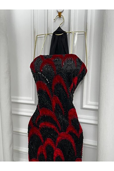 LUMY Royal velvet embroidered dress