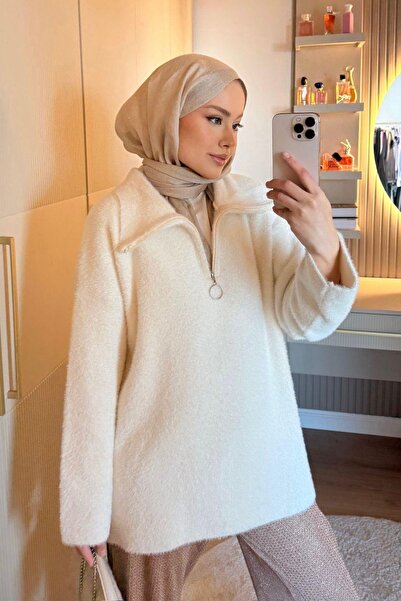 Hazamoda Niobe Angora Casual Sweater Ecru