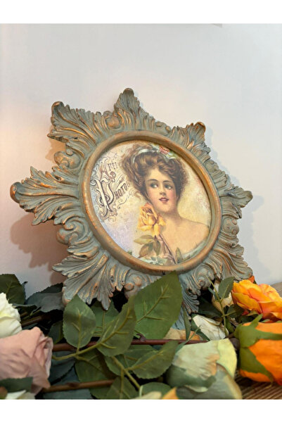 DoraHomeDekor CADRU DE PERETE MODEL SOARE ÎN STIL BAROC