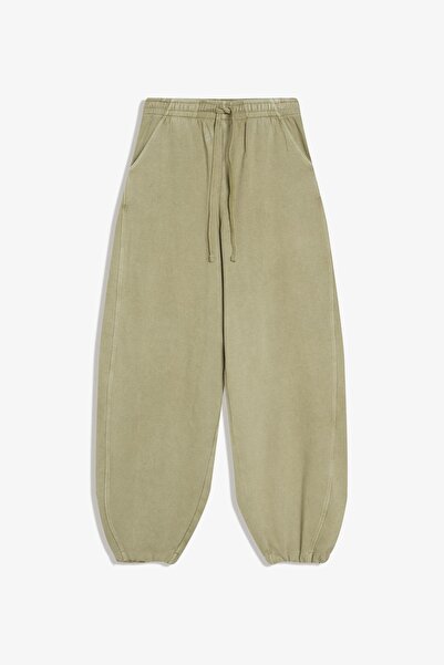 Bershka Barrel fit şardonlu stoperli pantolon