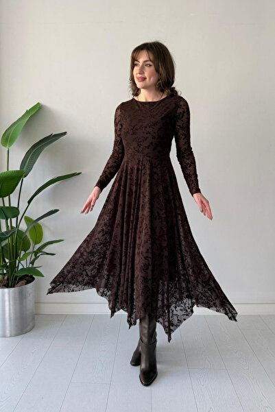 MOZENA Asymmetrical Long Dress with Boat Neck and Floral Embroidery Skirt