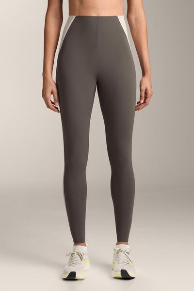 Oysho بنطال ضيق عالي الخصر ضاغط وعاكس للتحكم في منطقة الجذع بطول الكاحل