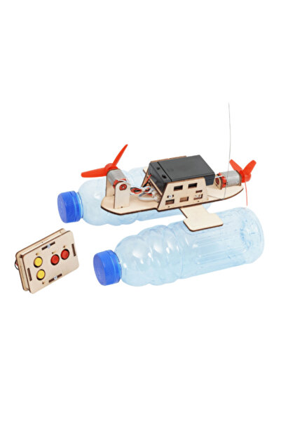 Generic Remote-controlled boat - an educational model in the fields of scienc...
