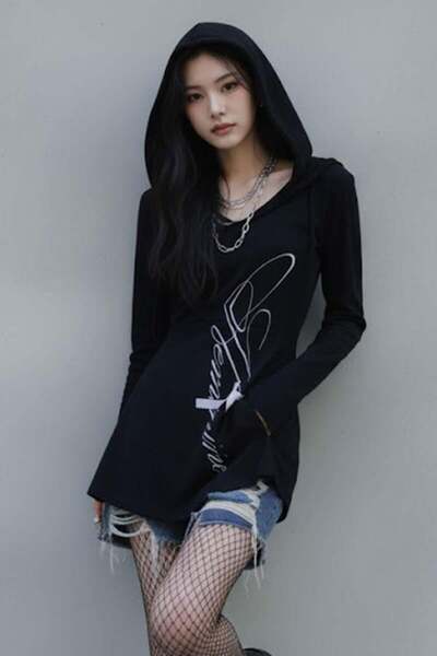 harmony factory Black Sleeve Cross Printed Grunge Y2K Hooded Long Sleeve Blouse