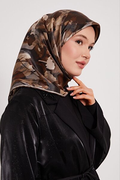 Levidor Batik Shadow Flower Pattern Sparkling Crystal Scarf