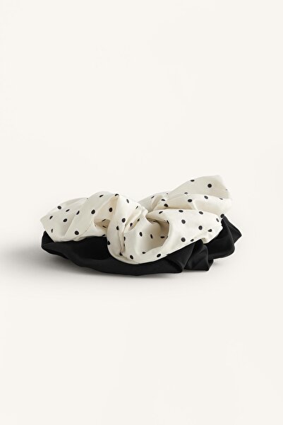Oysho 2 large hair scrunchies