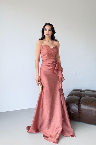 Serica Moda Dusty Rose Volanlı Slit Strapless Evening Dress