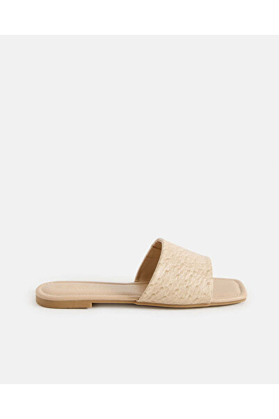 REDTAG حذاء نسائي ذو ميول بيج منسوج