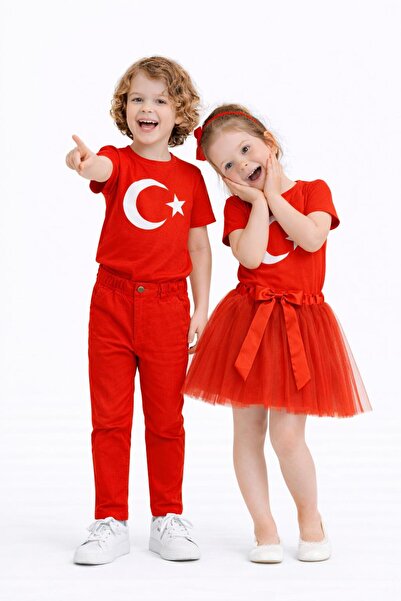 Kuraff Giyim 23 أبريل 29 أكتوبر طقم قصير الأكمام للأولاد والبنات