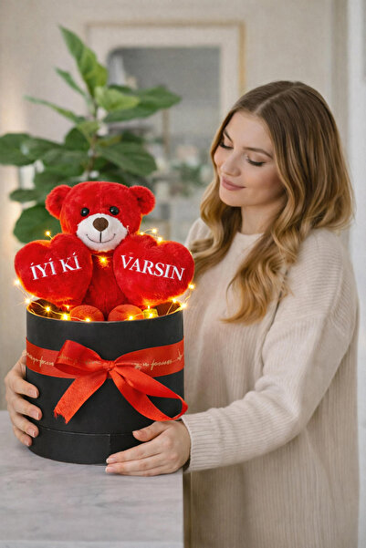 Fotomcity Sevgililer Gününe Özel İyi ki Varsın Tasarımlı 25 Cm Kırmızı Peluş ...