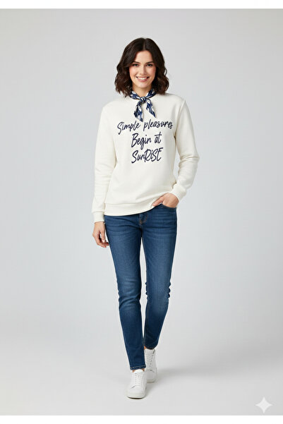 Distimi Oversize Sweatshirt with Scarf and Text Embroidery Ecru
