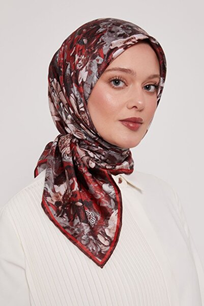 Levidor Batik Floral Pattern Sparkling Crystal Scarf