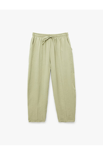 Koton Еластична талия, странични джобове, къси панталони тип „балон“