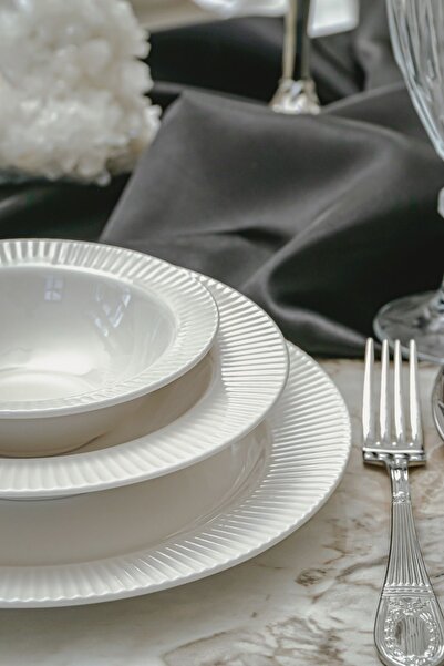 ALBETTO Elif 24 Parça 6 Kişilik Porselen Yemek Takımı