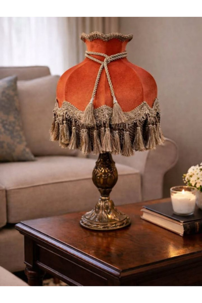 DoraHomeDekor TEKLİ KADİFE BAŞLIKLI PÜSKÜLLÜ ABAJUR