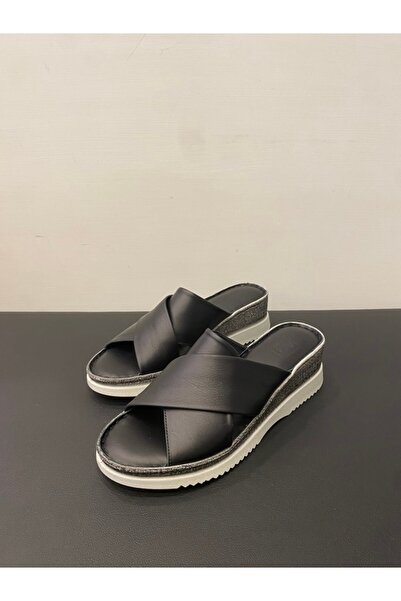 Özay Papuci de damă din piele naturală cu toc pană și bandă încrucișată