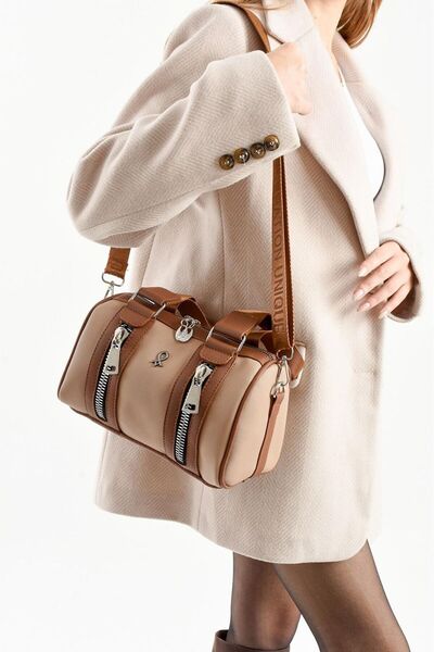 Mortanya Pablo Paneled Cylinder Lacoste Women's Shoulder Bag