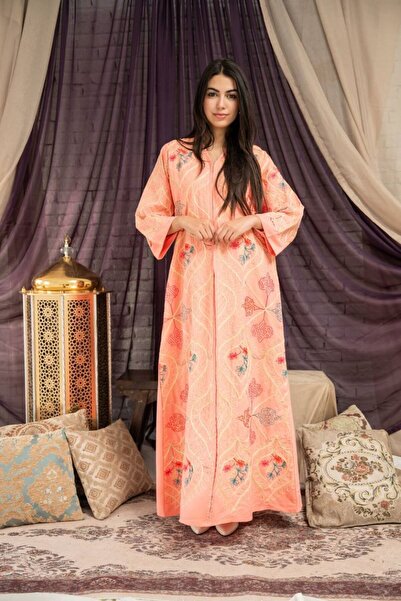 Greenko Floral jalabiya with an oriental touch