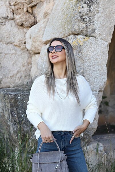 bytugcekaya Ecru Standard Size Boat Neck Knit Sweater