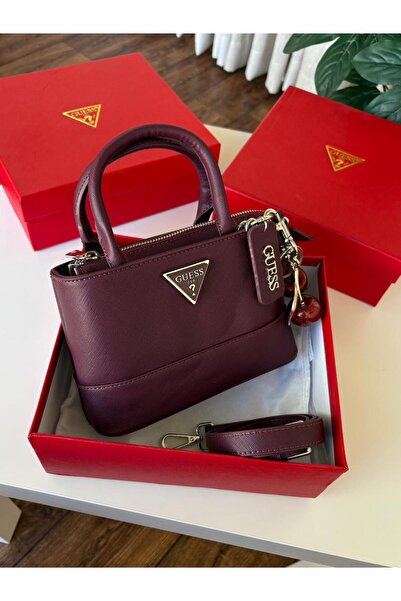 GGGG Bags with their accessories