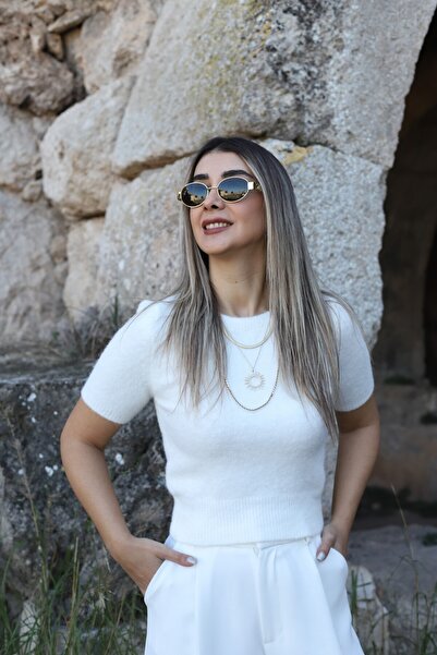 bytugcekaya White Standard Size Soft Textured Short Sleeve Sweater