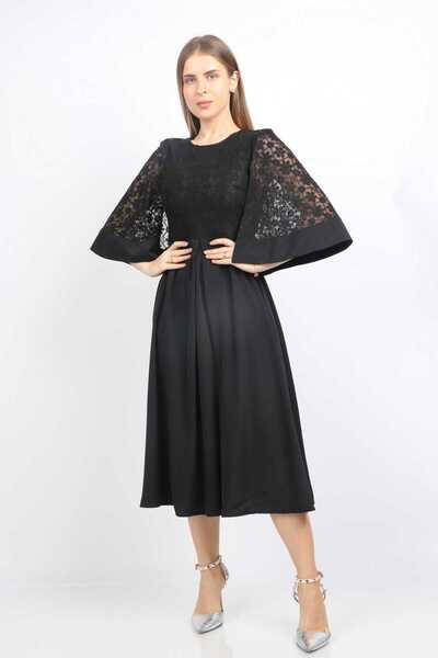 Nichii Black Solid Midi Bell-Sleeve Dress