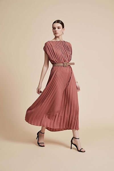 Yola Solid Maxi Belted Dress