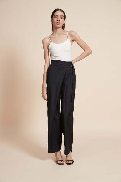 Yola Wide Plain Long Pants