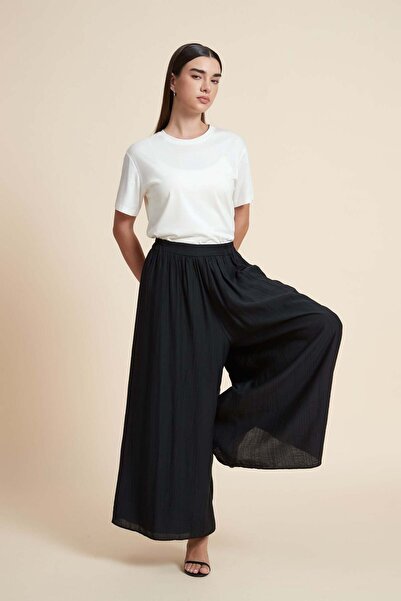 Yola Wide Leg Plain Long Pants