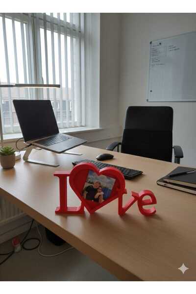 Ceresshop Sevgililer Günü Özel Love Fotoğraf Çerçevesi – Kalpli Romantik Masa...