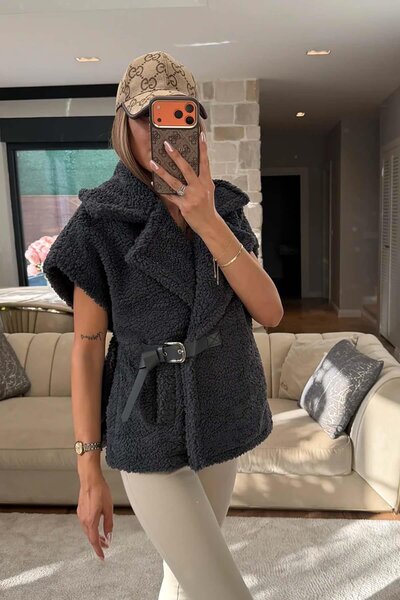 My Loore Women's Anthracite Belt Detailed Plush Vest Mlb144