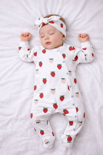 by bubbles جمبسوت بنقشة الفراولة / جمبسوت للأطفال الرضع جمبسوت بناتي بأزرار ك...