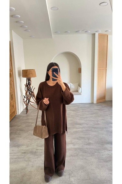 REDMİNA fashion قماش مجدّل طقم تريكو بتفاصيل شق