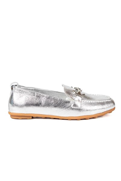 VİVENS MODA Women's silver metallic buckle casual ballet flats