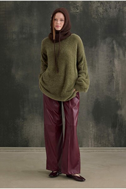 HEQA Soft Furry Sweater Pesto