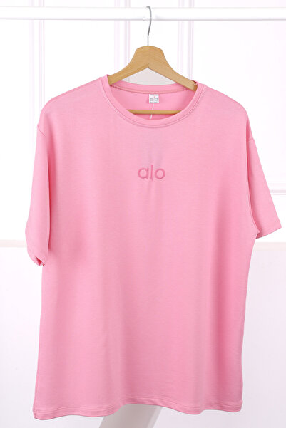 ELAN WEAR Crew Neck T-Shirt