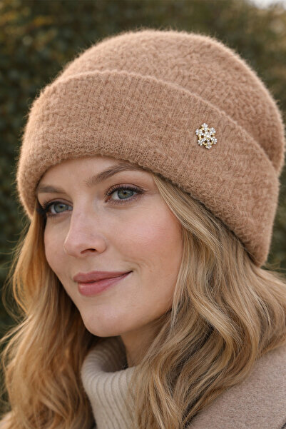 Modex Minimal Snowflake Brooch Detail Soft Texture Bearded Beret