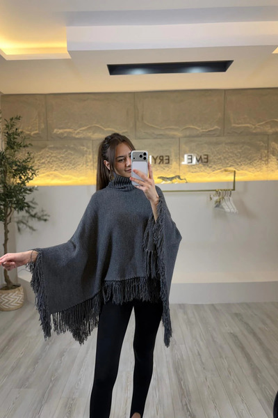 EMEL ERYILMAZ Püskül Detaylı Panço Krem/Antrasit