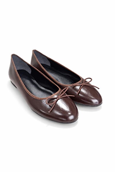 owwox club رومينا؛ حذاء باليه بني داكن