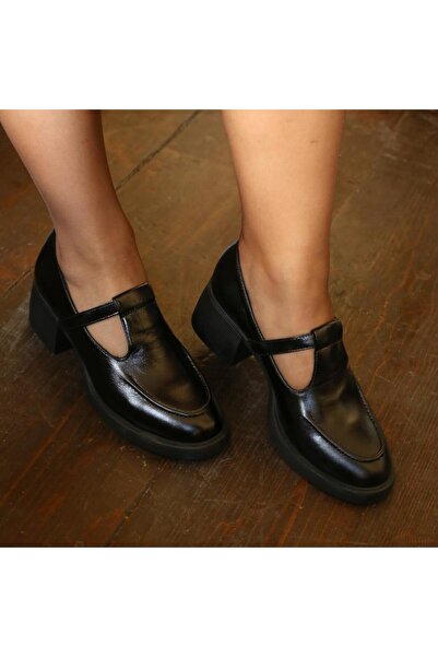 Platin Black Leather Women's Heeled Casual Shoes