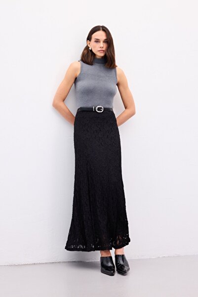 Sateen Fusta lungă din dantelă - neagră
